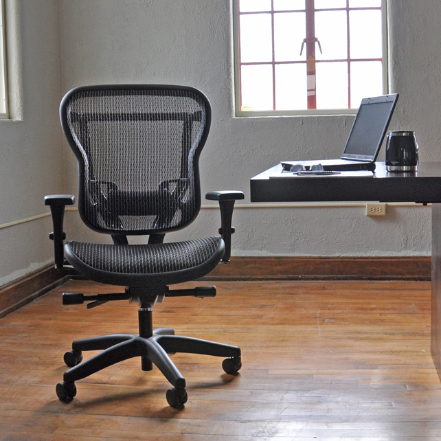 Rika Chair - Ergonomic All-Mesh Office Chair